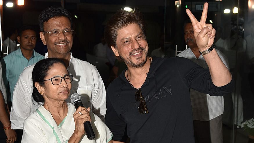 Shah Rukh Khan with Mamata Banerjee in an archival photo.