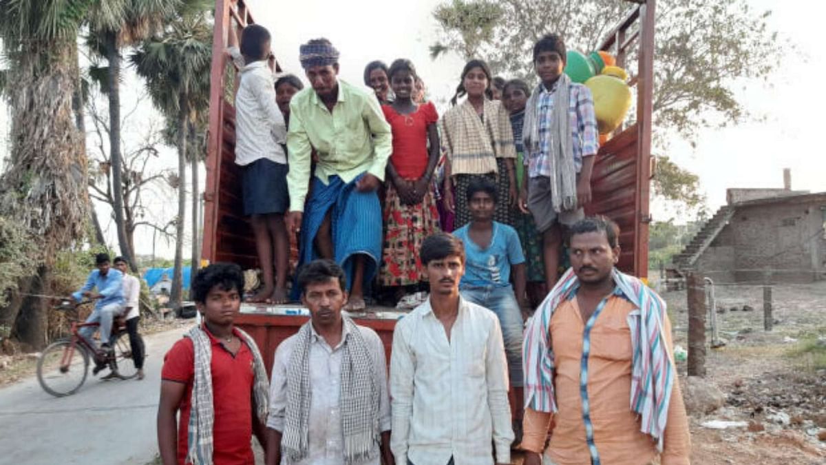 COVID-19: Andhra’s Migrant Workers Left Stranded Without Supplies