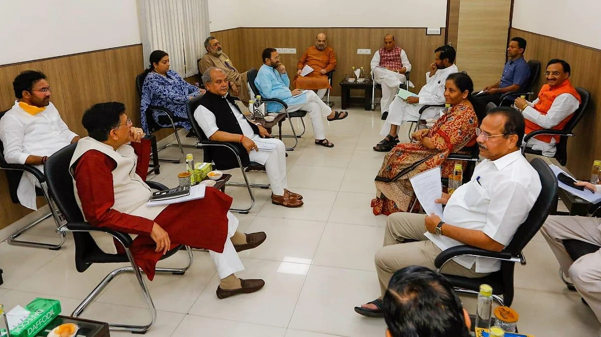 Defence Minister Rajnath Singh on Tuesday, 7 April, chaired a meeting of Group of Ministers.