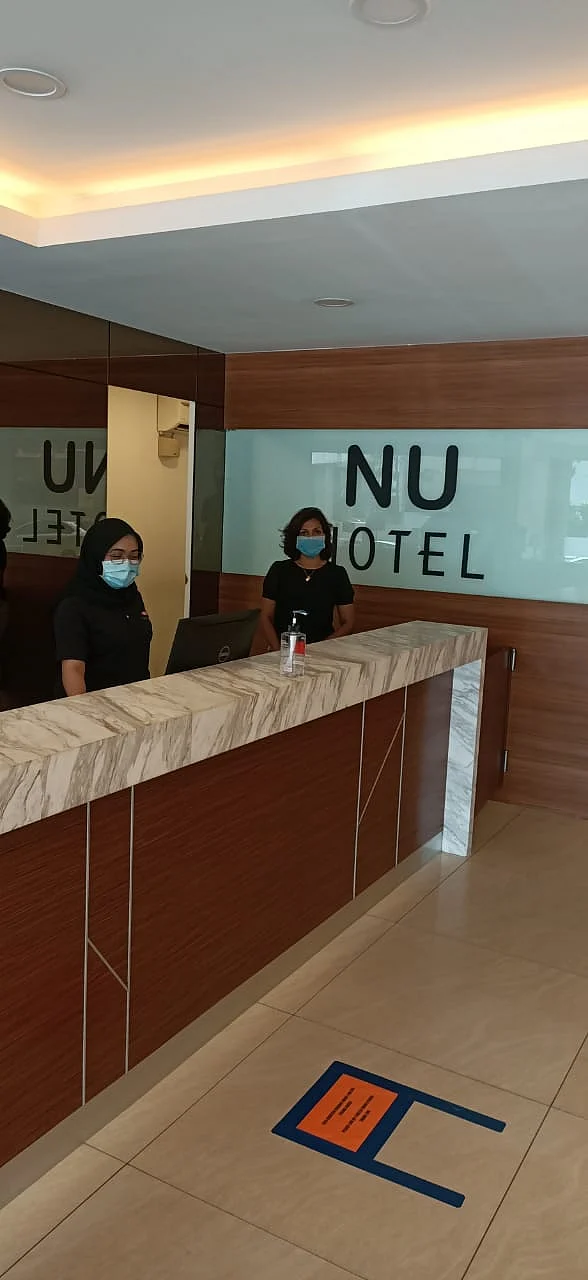 I was lucky enough to find a good hotel and continued to stay there.