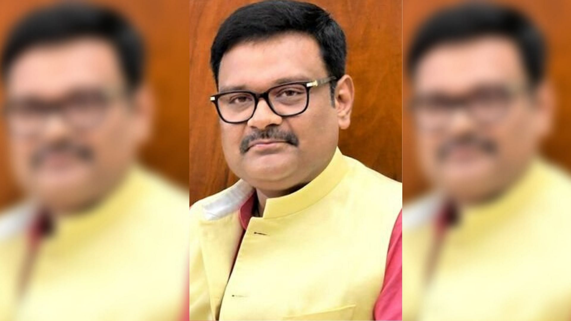 A state government official on Tuesday, 7 April, accused the BJP MP Subrat Pathak from Uttar Pradesh’s Kannauj of assaulting him.