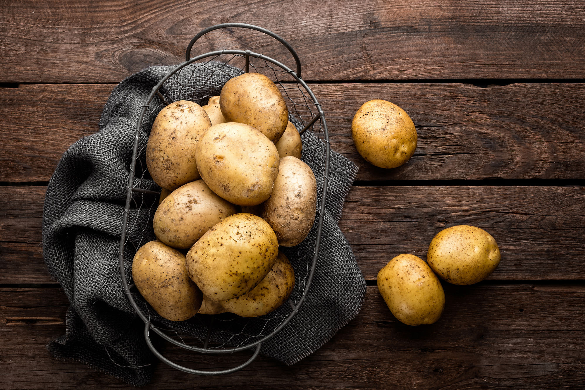 Potatoes are a rich source of nutrients like Vitamin C, Vitamin B6, Calcium, etc.
