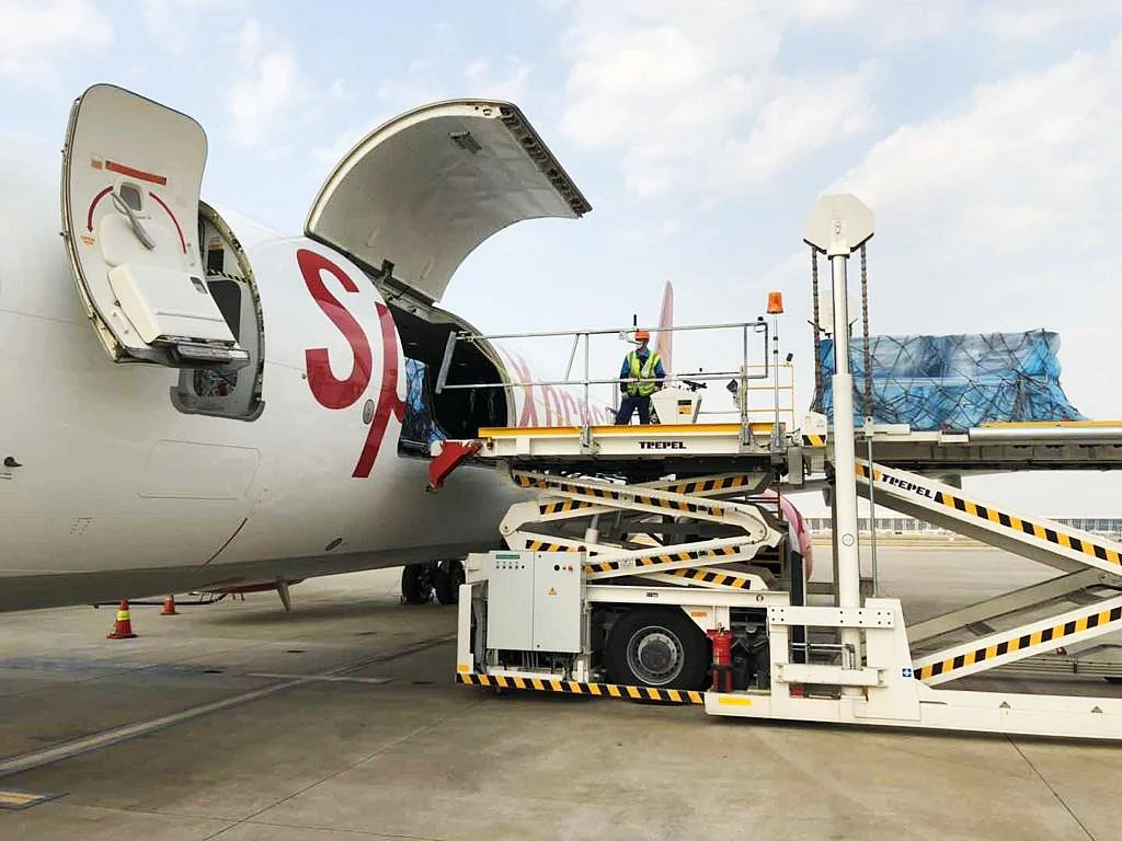 Photo of a SpiceXpress cargo flight.