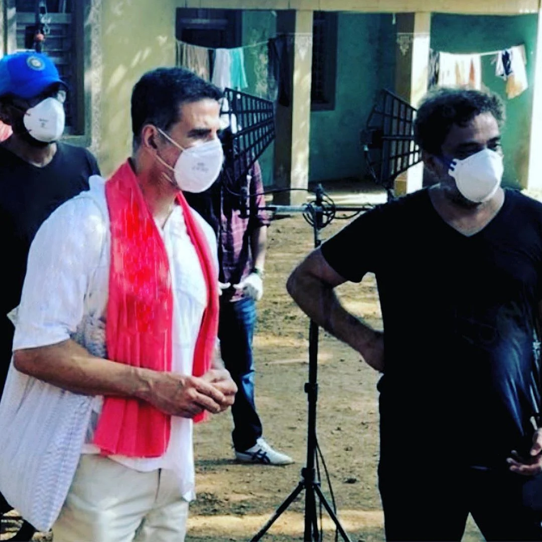 Akshay Kumar and R Balki on the sets of the ad film