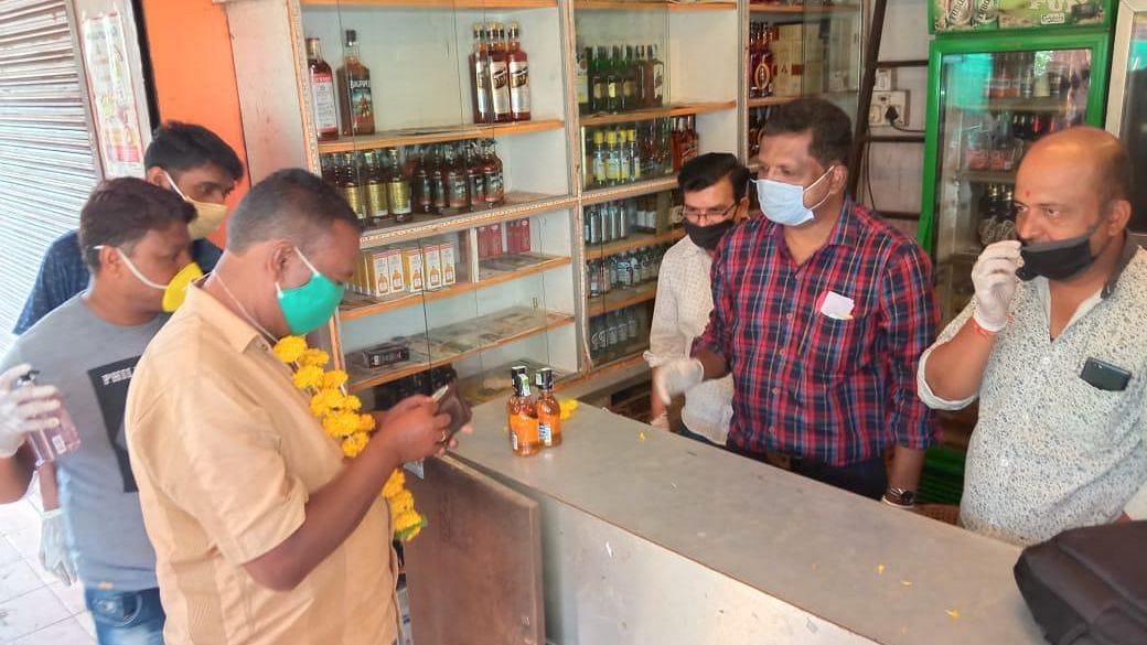 Maharashtra has eased restrictions allowing sale of liquor in all zones except for containment areas.