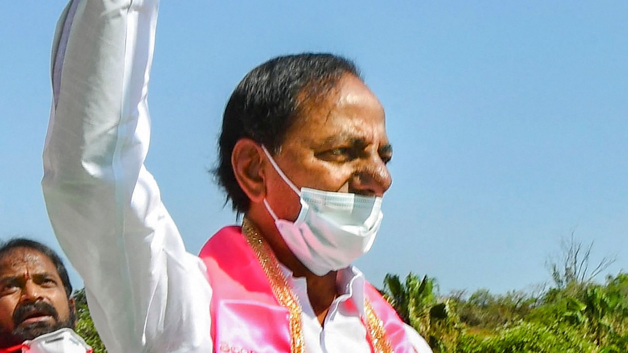 The Telangana government on Tuesday, 5 May decided to extend the lockdown till 29 May.