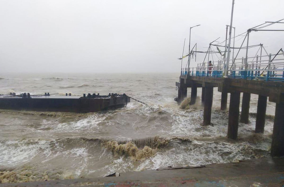 Cyclone Amphan Tracker LIVE: How to Track Super Cyclone ...