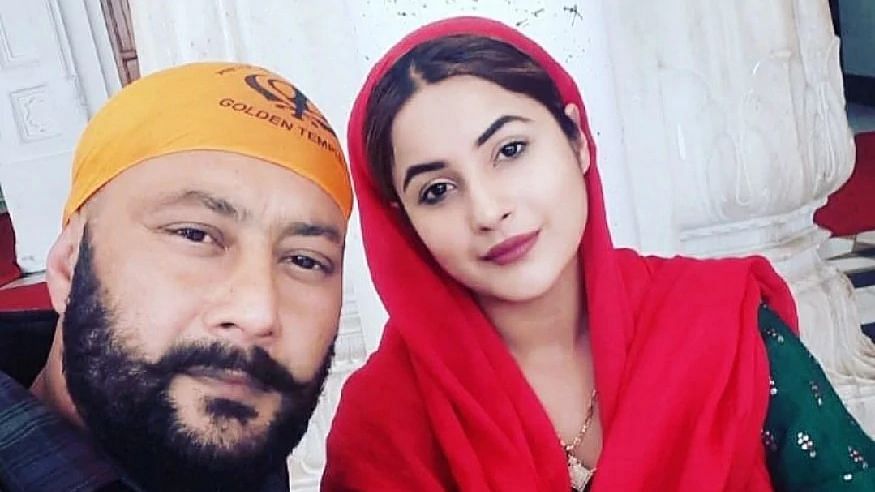 Shehnaaz Gill with her father Santokh Singh.