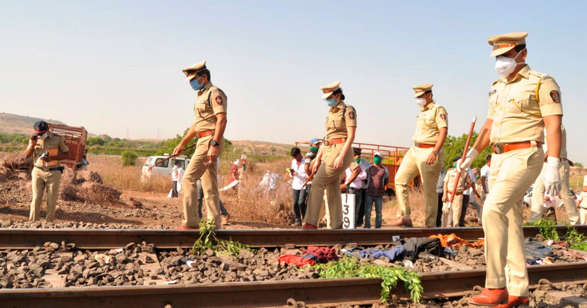 Migrants Thought Trains Weren’t Running: Rail Safety Officer