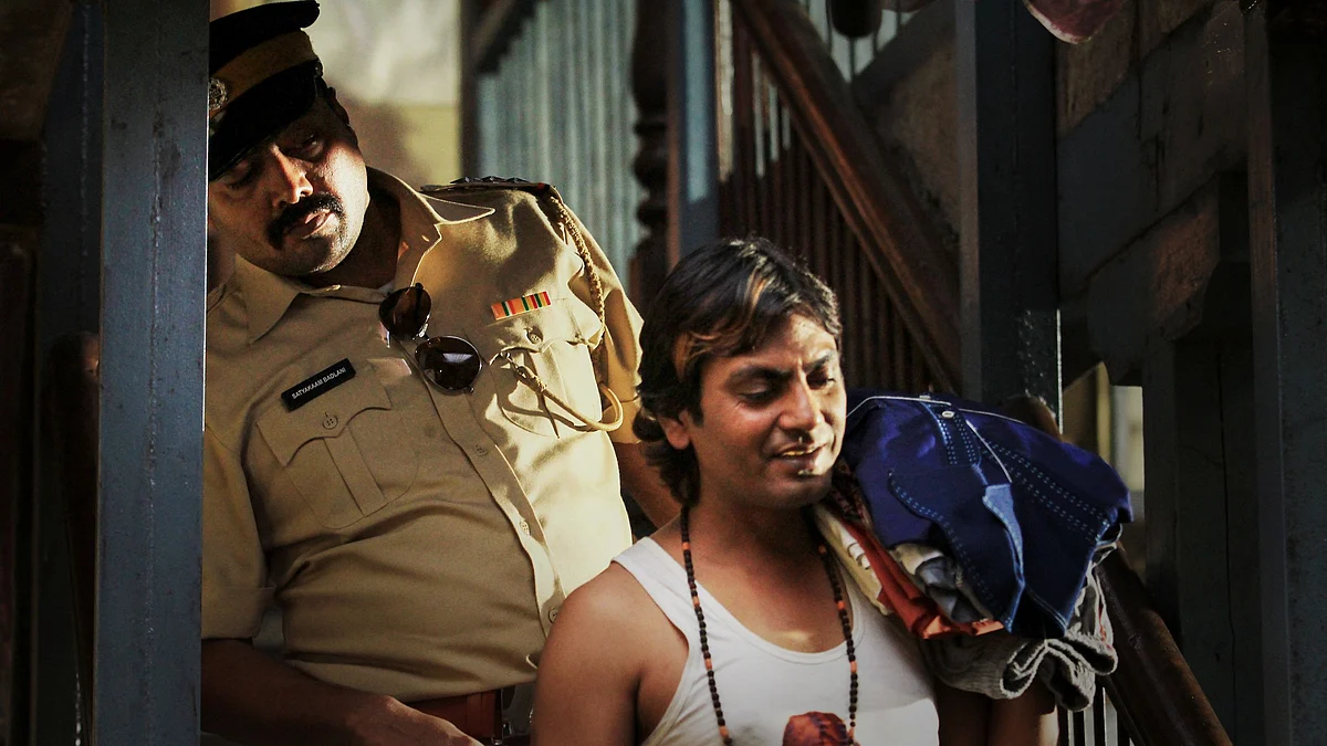 Anurag Kashyap and Nawazuddin Siddiqui in <i>Ghoomketu.</i>