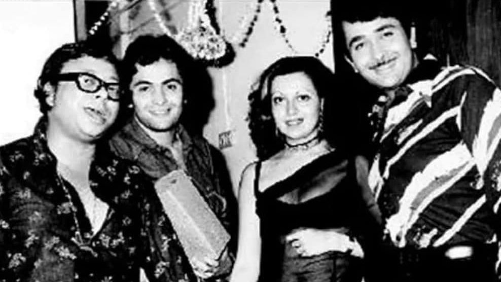 Kareena shared a picture featuring R D Burman, Rishi &amp; Randhir Kapoor and Babita.