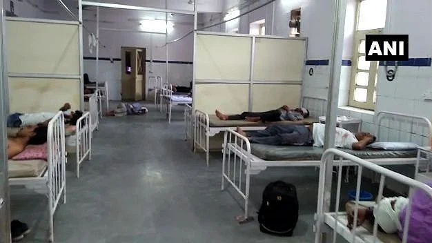 The deceased were reportedly on their way to their hometowns in Uttar Pradesh from Maharashtra amid the lockdown.
