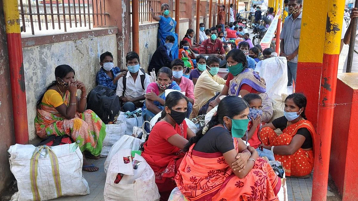 A file photo of migrants sitting in front of KSRTC bus stand in Chikmagalur, Tamil Nadu during the COVID-19 lockdown. Image used for representation. 