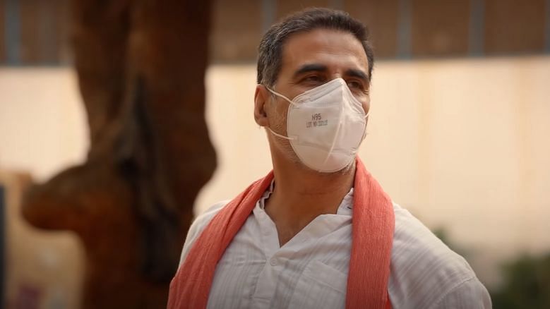 Akshay Kumar urges everyone to take all precautions as they stop outside post lockdown.