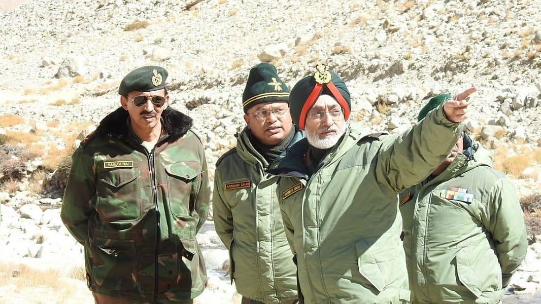 Lt Gen Harinder Singh (right) with senior army officials. 