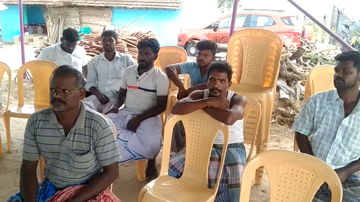 The entire village came to offer condolences because they were fond of Palani.