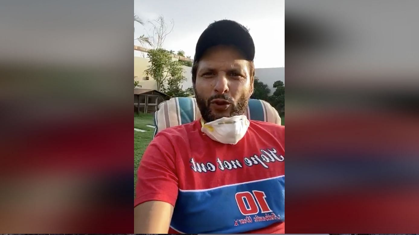Shahid Afridi shares update on his health after testing positive for COVID.
