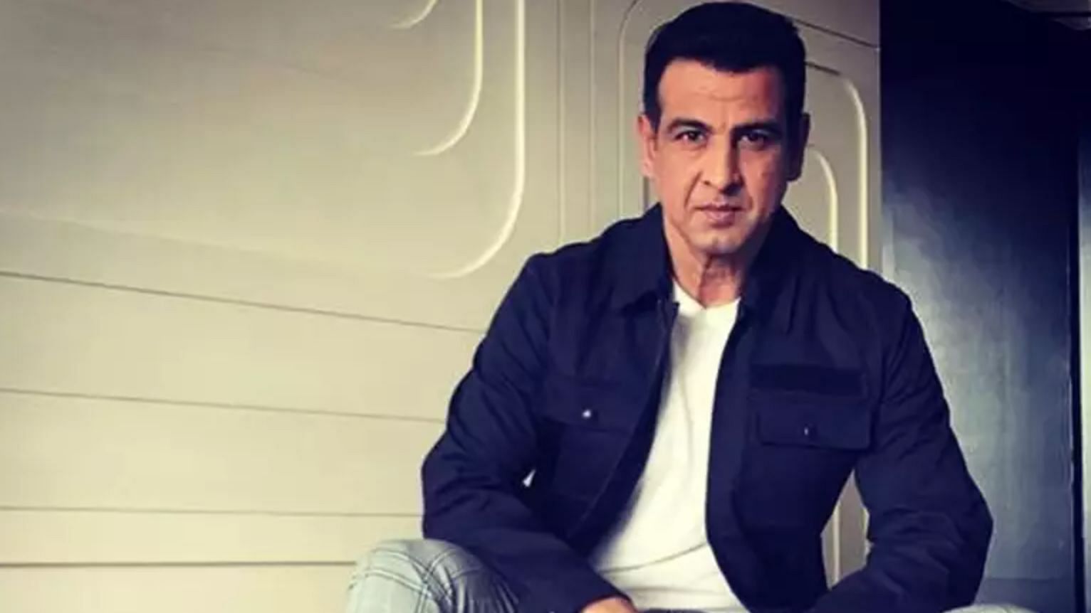 Ronit Roy talks about battling depression and alcoholism at the beginning of his career.