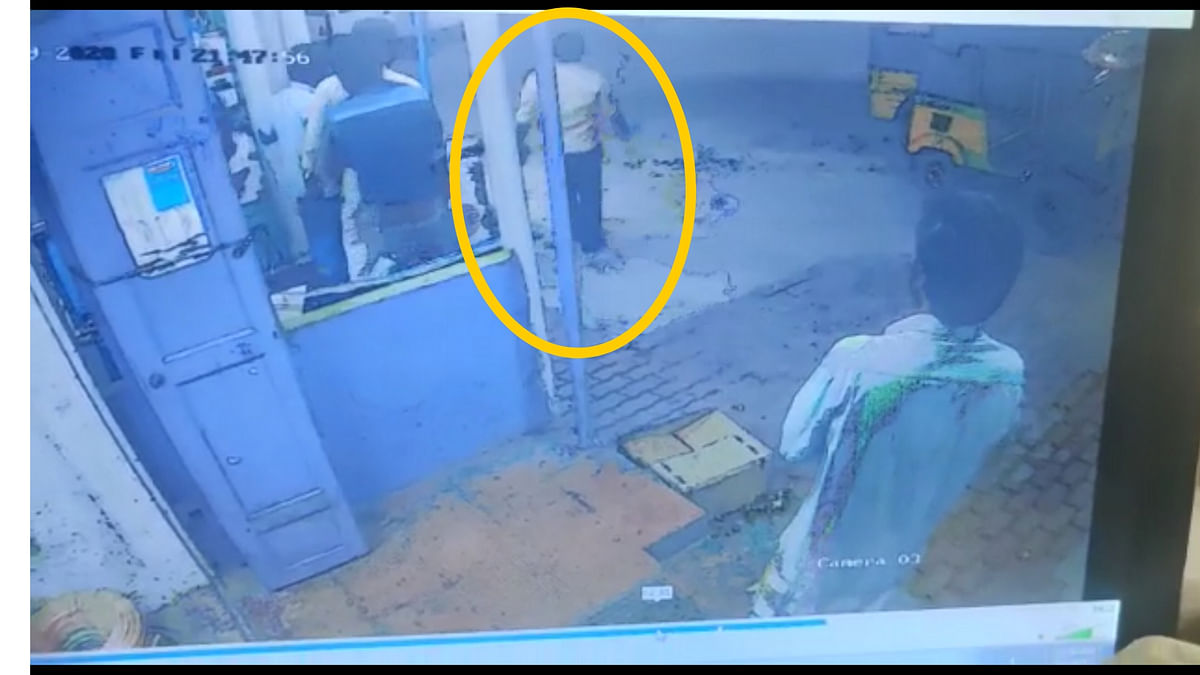 CCTV footage reveals glaring discrepancies in the FIR filed against Jeyaraj and Beniks.