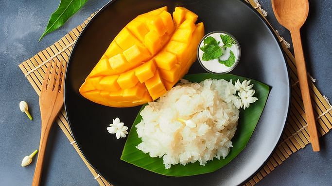 Like Raw Mangoes? Here Are Some Interesting Ways to Have Them!