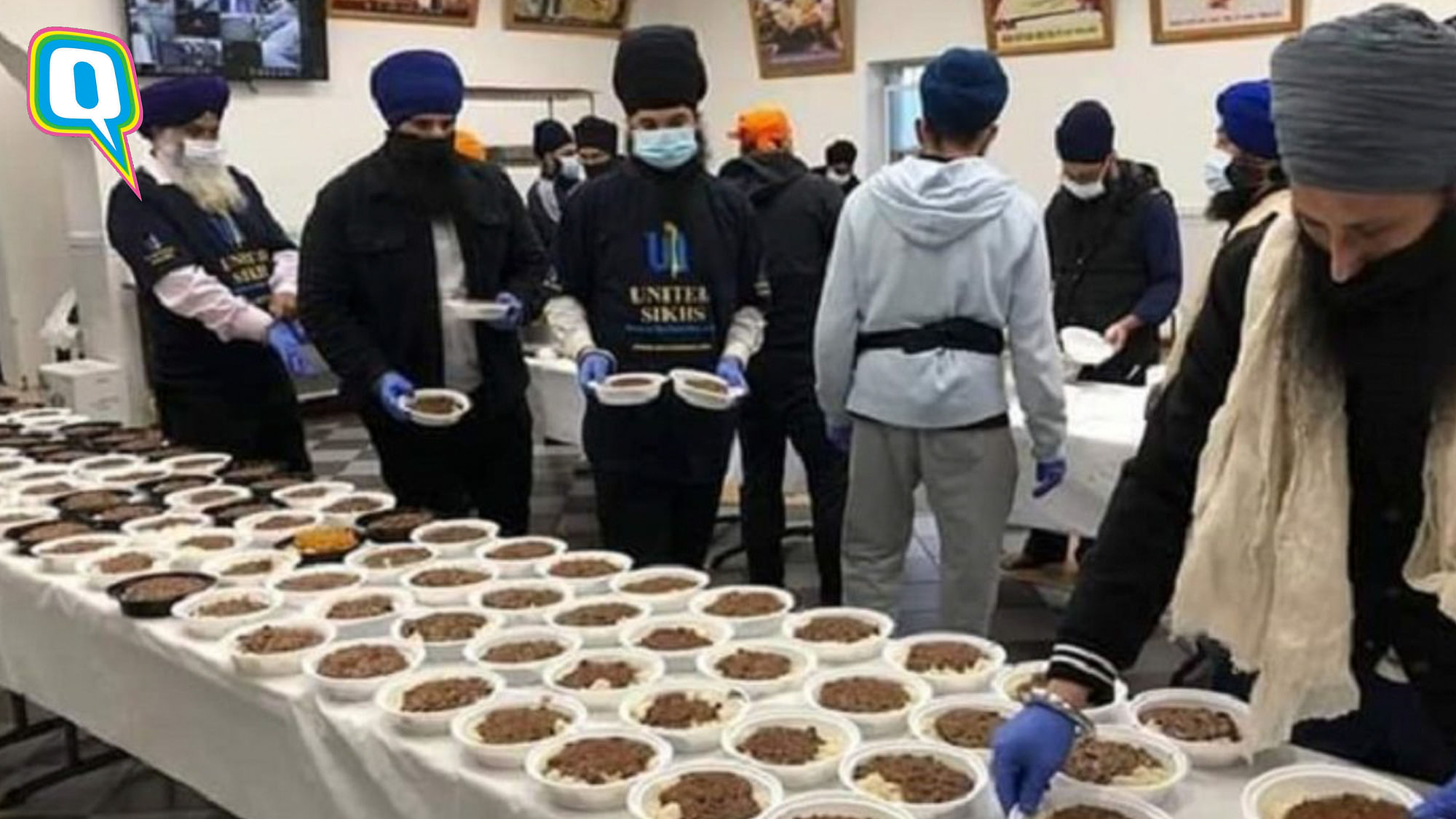 Sikh Community in NYC helps protestors for black lives matter with langar.