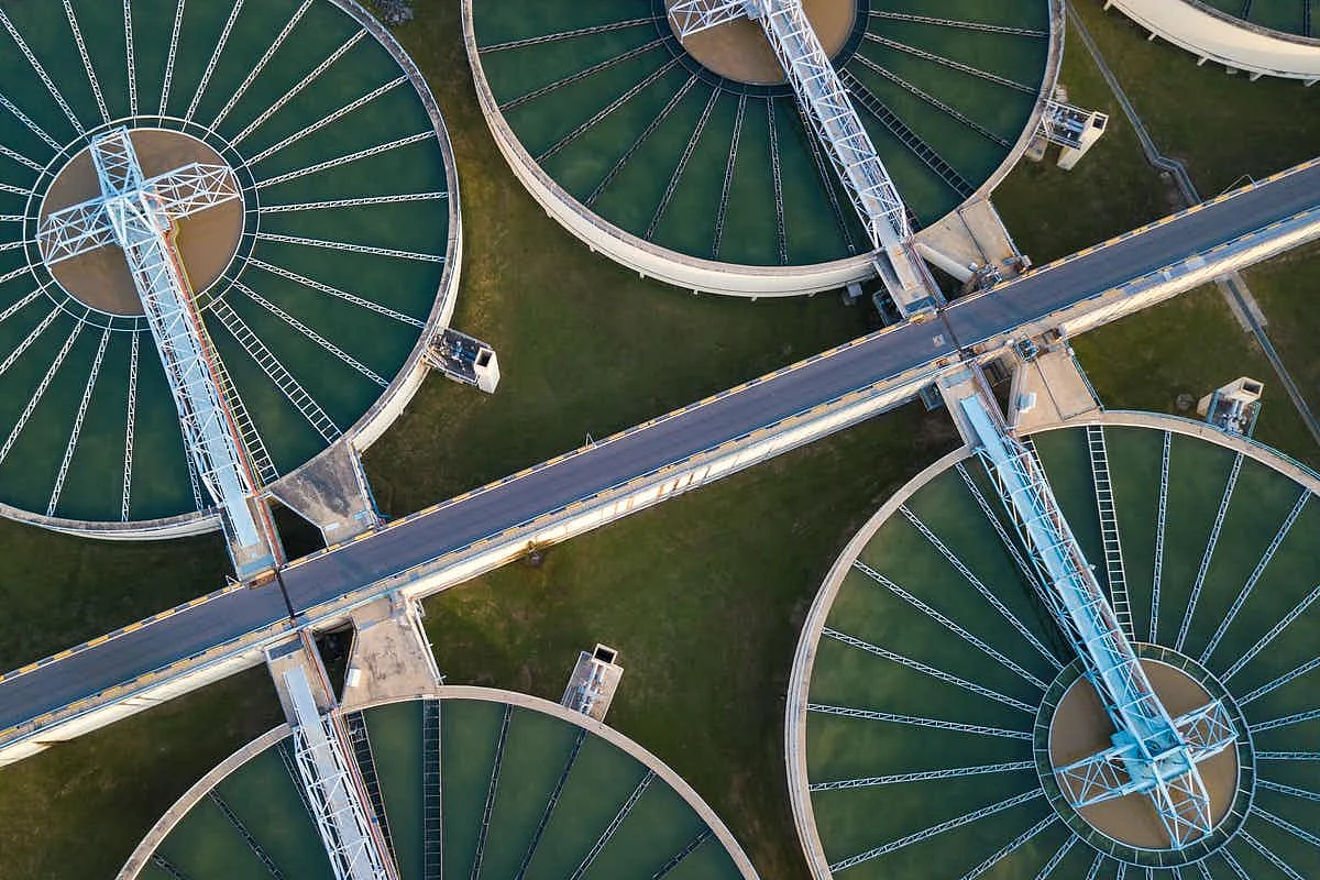 Modern sewage treatment plants remove most AMR microbes. But they are currently not affordable in much of the world.
