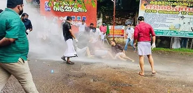 Water canons were used against protesters in several places.
