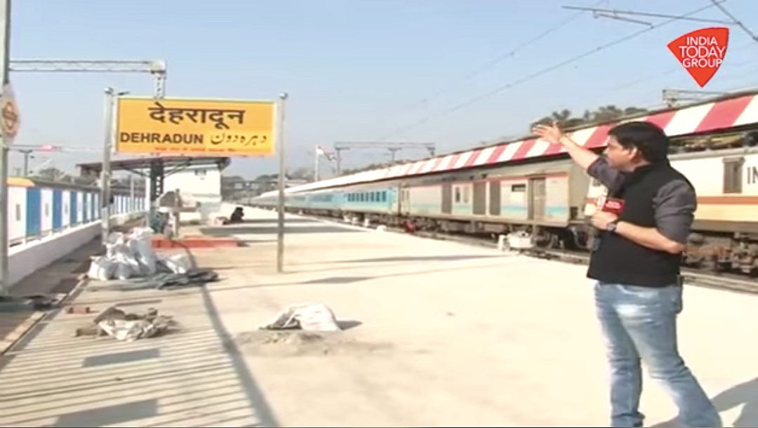 No, Sanskrit Hasn’t Replaced Urdu on Dehradun Railway Signboard