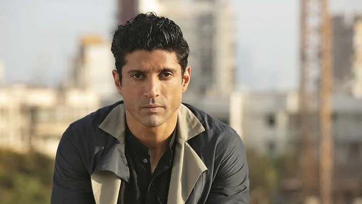 Farhan Akhtar will be spearheading the Rakesh Sharma biopic.