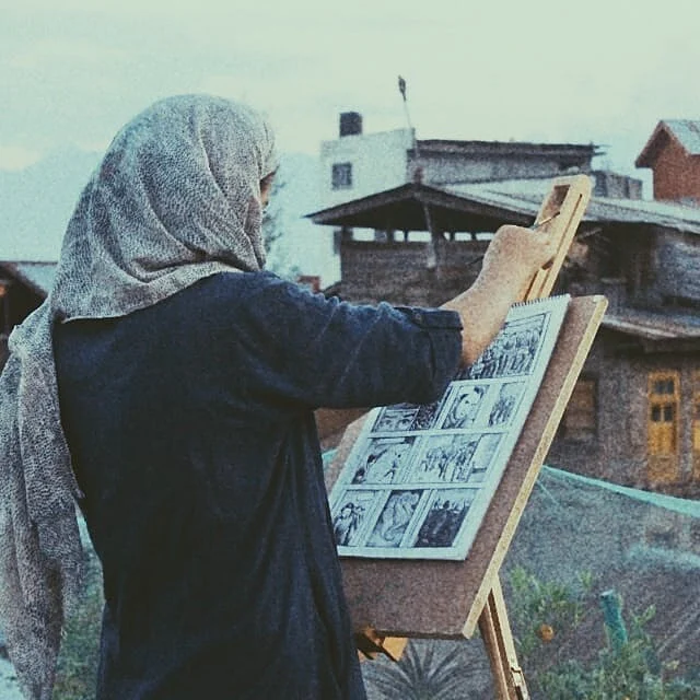 Khtytul started making art about the conflict during 2016’s six months of curfew after the killing of Burhan Wani.