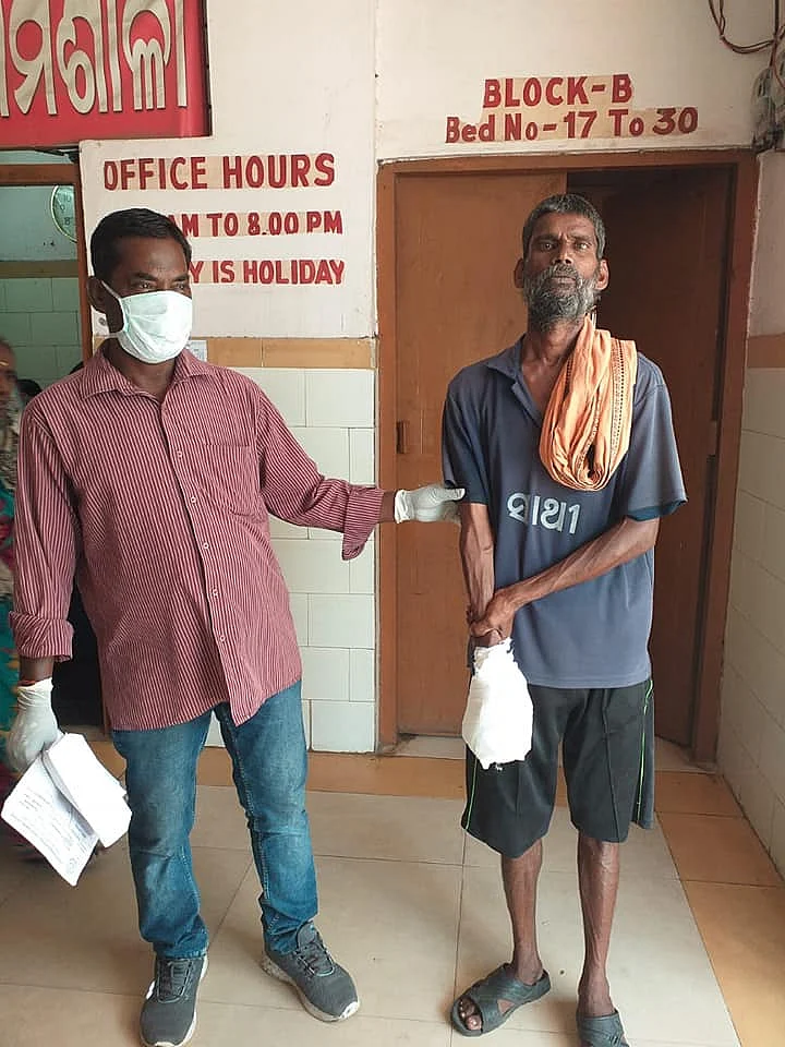 Lost Mother to Cancer, This Odisha Man Now Helps Cancer Patients