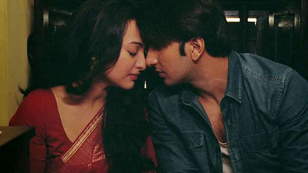 Ranveer Singh and Sonakshi Sinha in a still from Lootera.