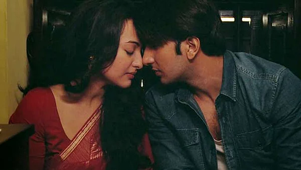 Ranveer Singh and Sonakshi Sinha in a still from Lootera.