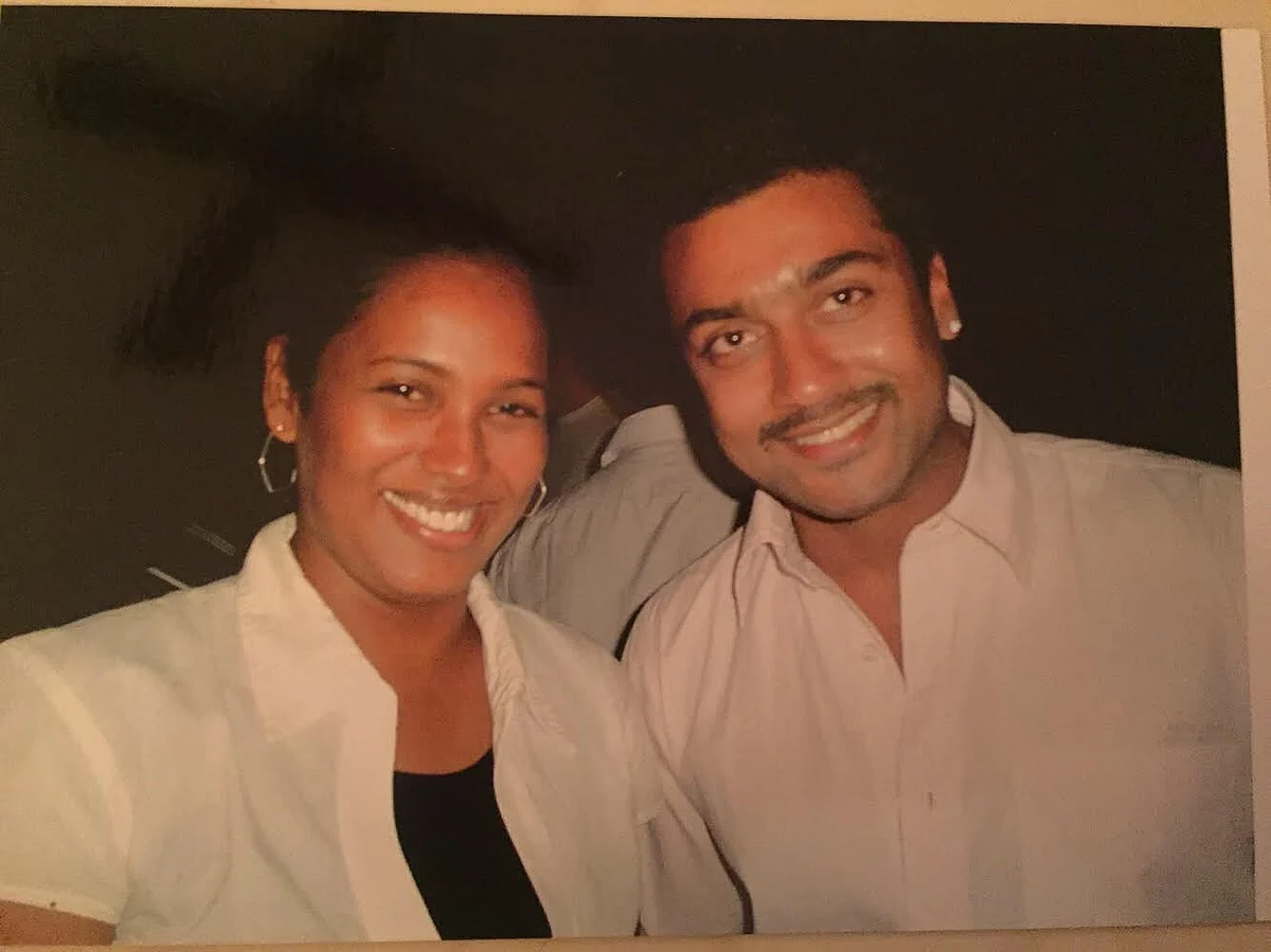 Assistant choreographer with actor Suriya on the <i>Aadhavan </i>film set.