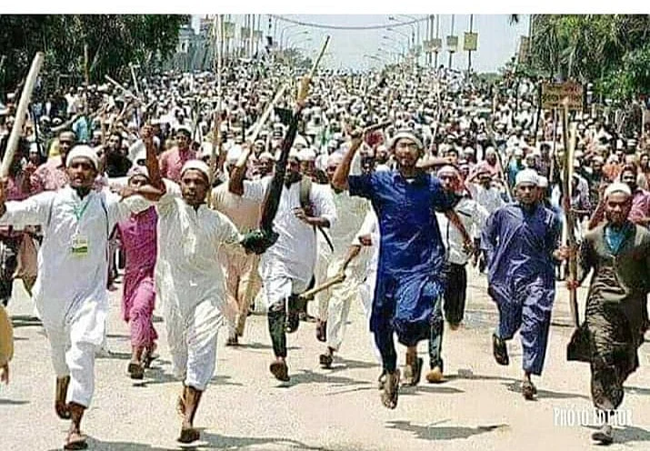 Photo of 2013 Rally in Bangladesh Passed Off as Muslims in Kerala
