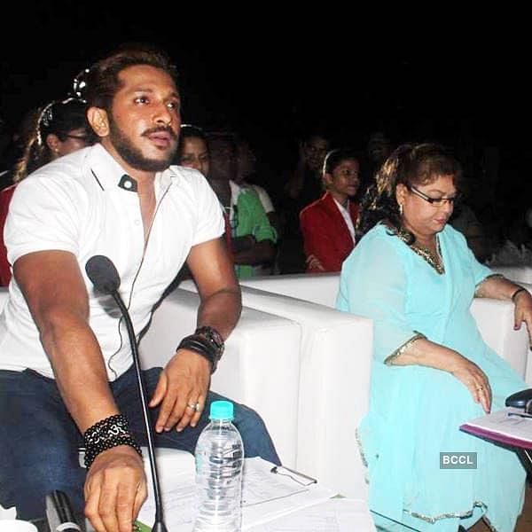 Terence Lewis recalls Saroj Khan’s legacy and the time she made him touch her feet in banter.