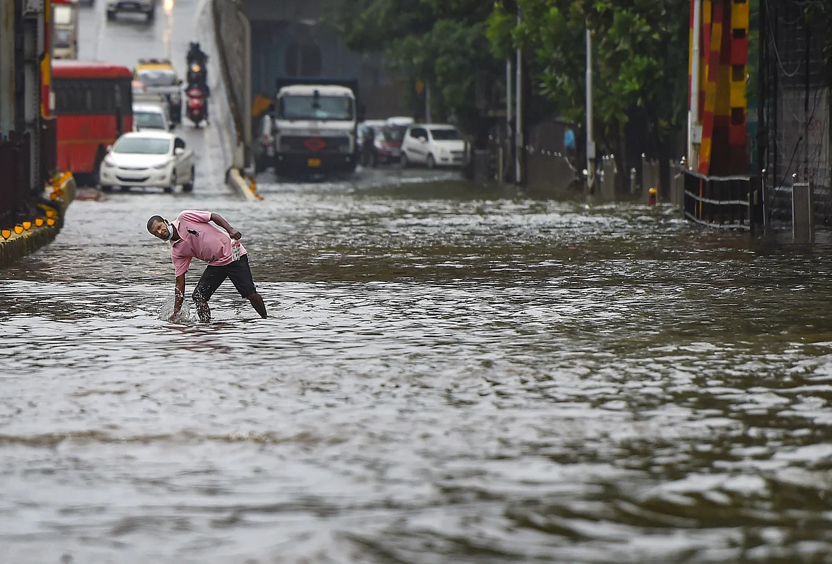 Parts of Mumbai Waterlogged, Moderate to Heavy Rainfall Predicted