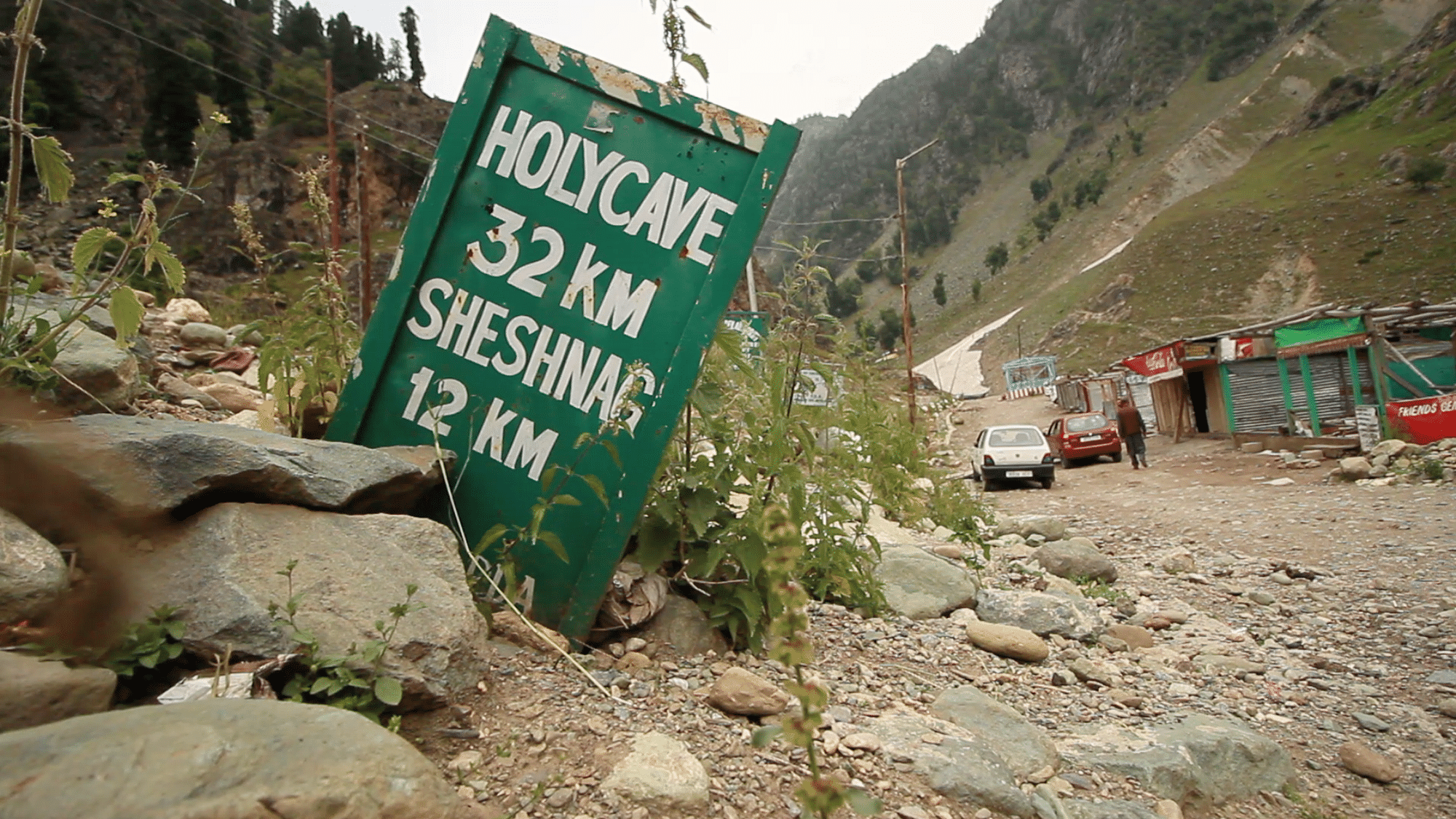 The traditional route to Amarnath cave through Pahalgam.
