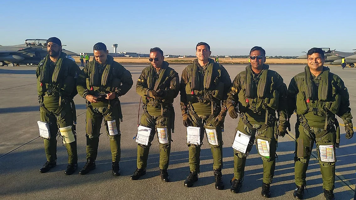 Rafale Jets Get Fuel Mid-Air, IAF ‘Appreciates Help’ From France