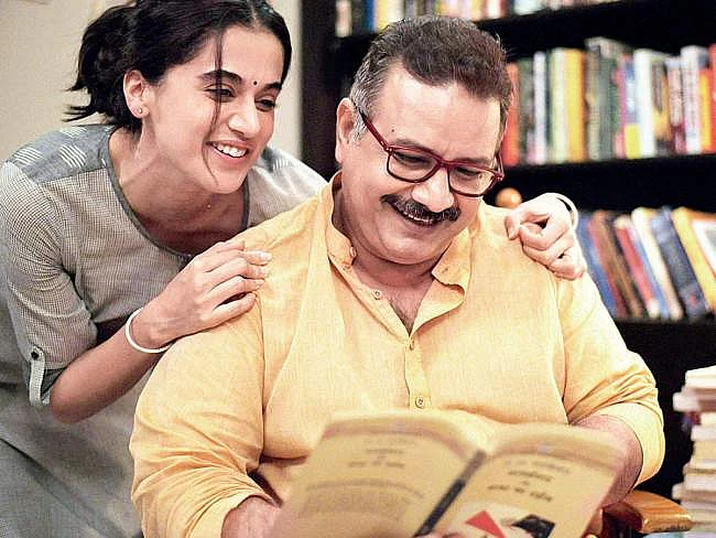 Kumud Mishra and Taapsee Pannu in Thappad