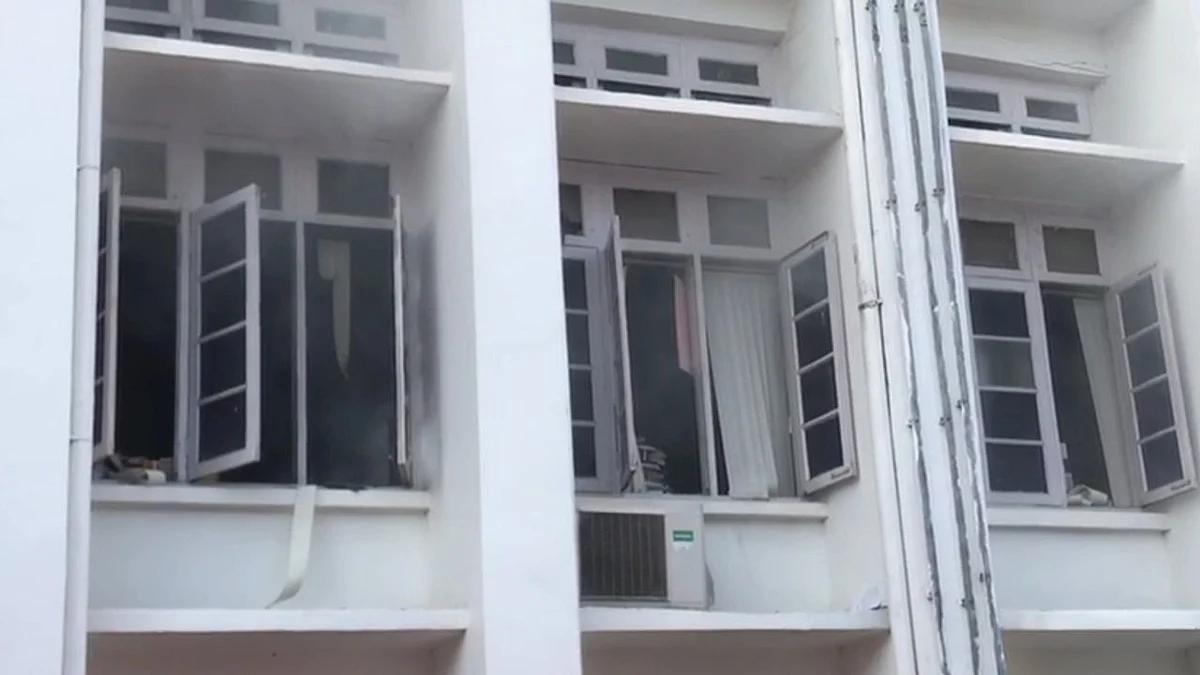 The fire broke out at around 4:30 pm at the general administration department (political) of the state Secretariat.