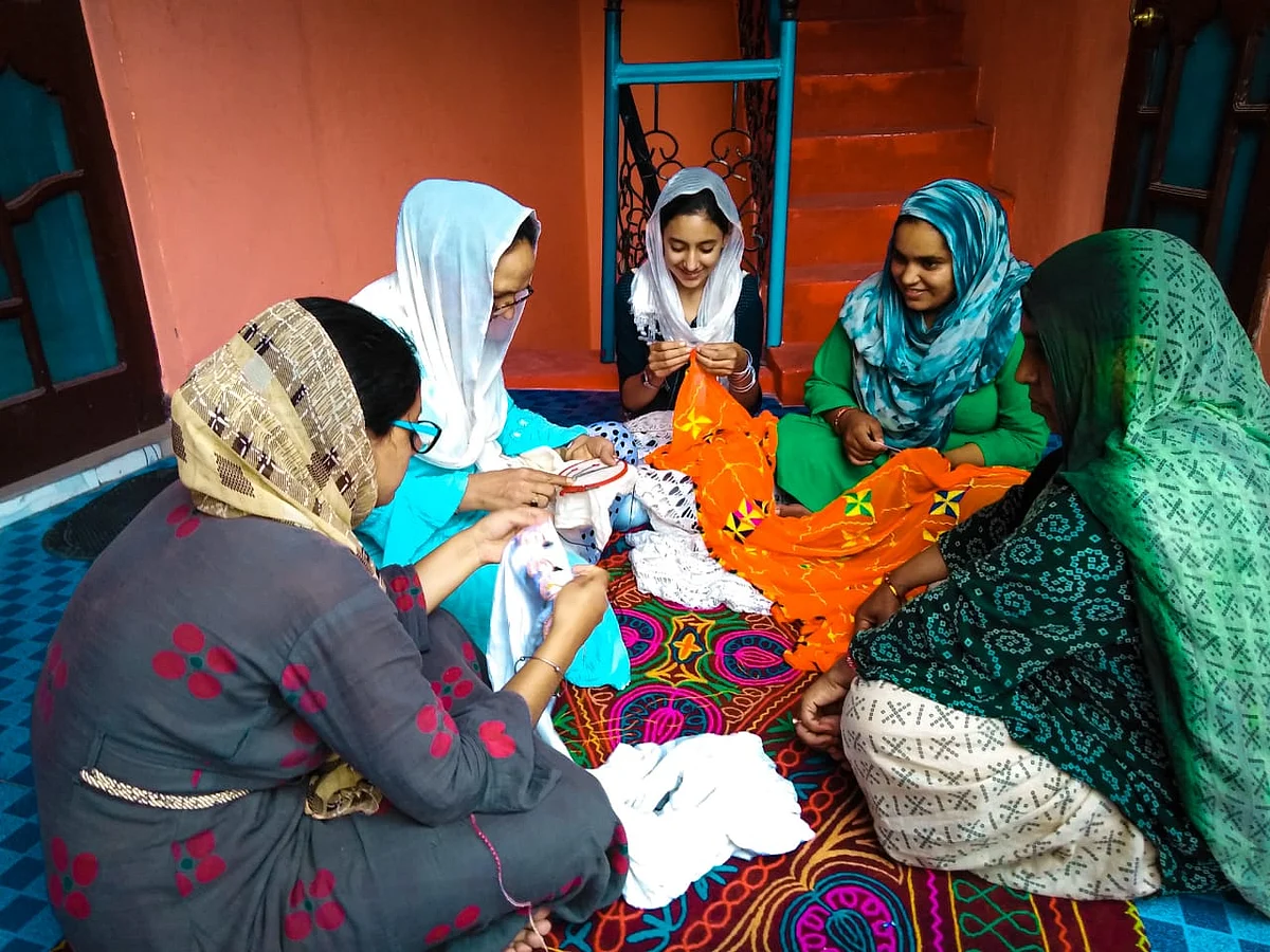 Amid Frequent Shutdowns, Instagram Helps Poonch’s Entrepreneurs