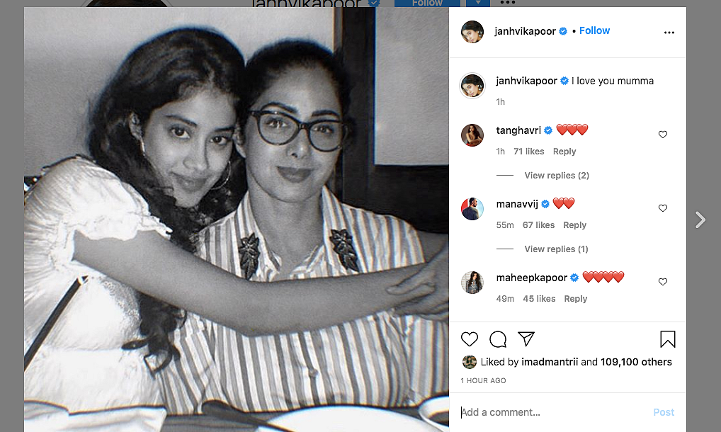 Janhvi Kapoor with Sridevi.