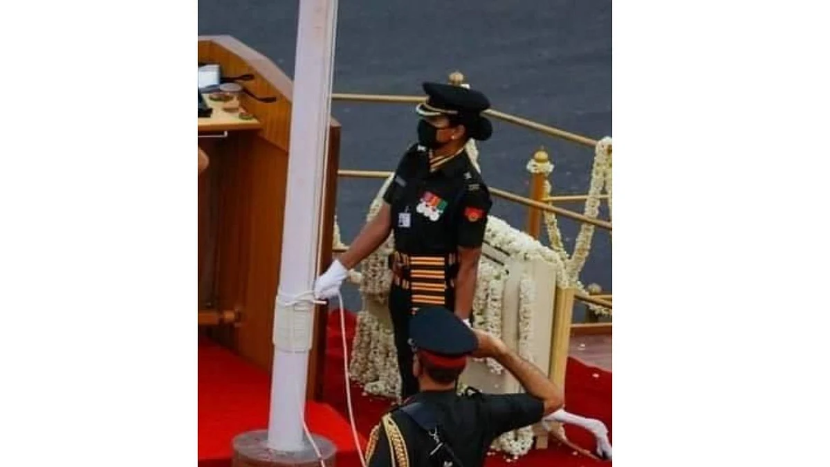 Major Shweta Pandey unfurling the tri-colour at the 74th Independence Day celebrations on 15 August, 2020.