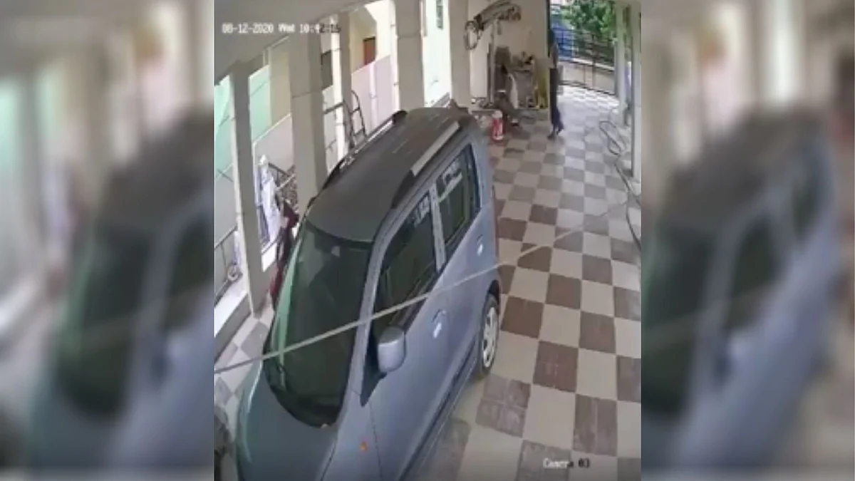 In a shocking incident, a man brutally hammered his 40-year-old son to death over a property dispute in the coastal city of Visakhapatnam in Andhra Pradesh.