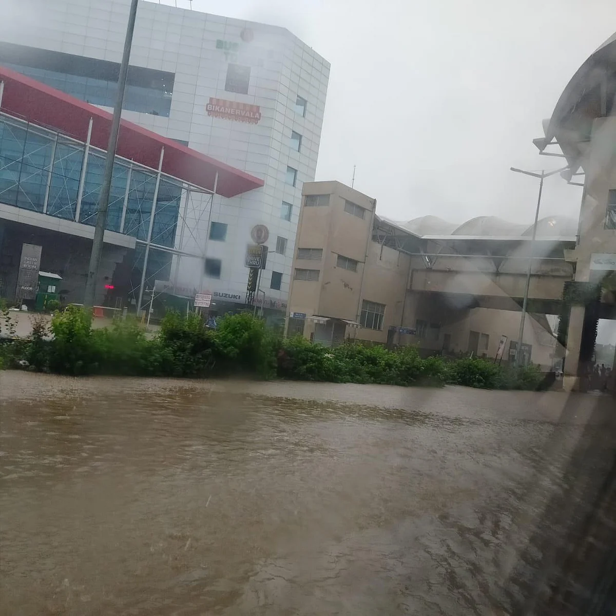Delhi-NCR Rains: Roads Flooded, Wall Collapse Leaves Cars Damaged