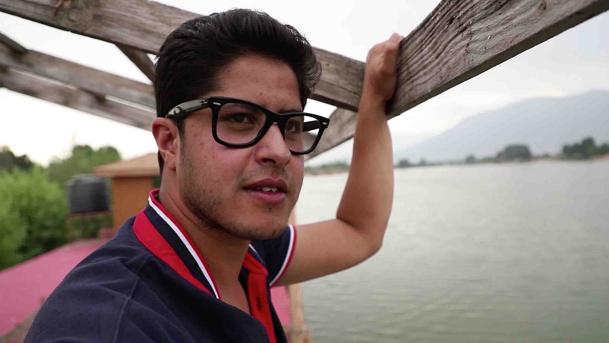 Arif has a houseboat on Nigeen lake. 