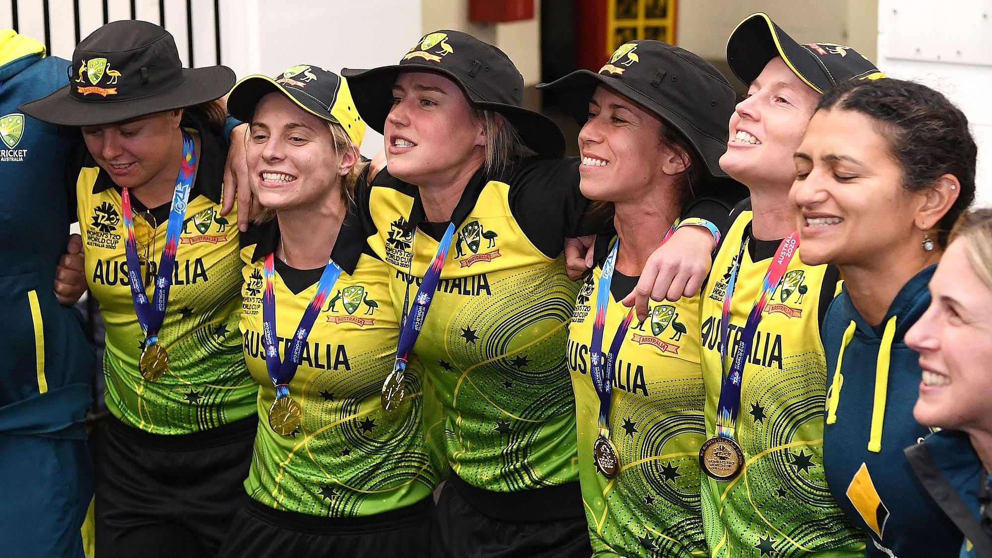 <div class="paragraphs"><p>Australian women's team celebrate after winning the World Cup.</p></div>