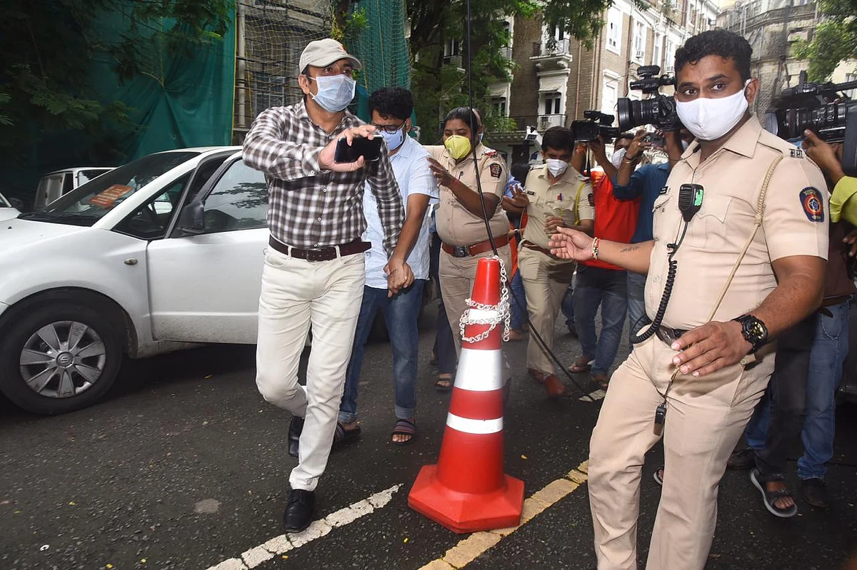 Siddharth Pithani was also summoned by the ED.