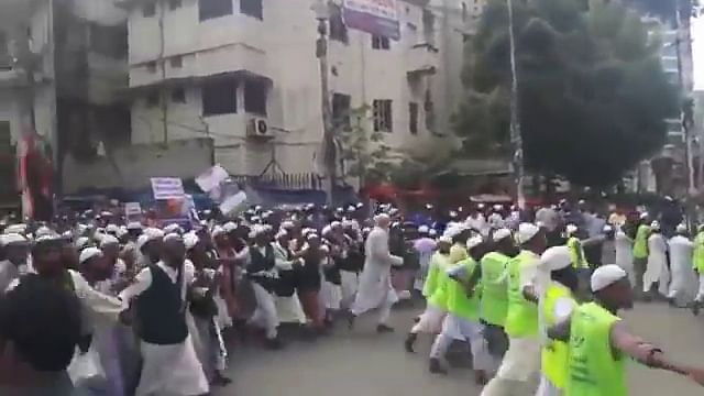 The video is actually from a protest in Bangladesh against the torture and killing of Rohingya Muslims.